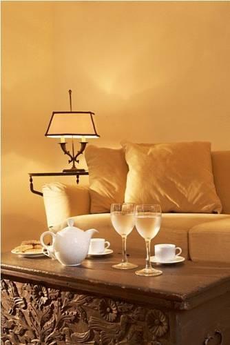 Отель Aria Lito Mansion