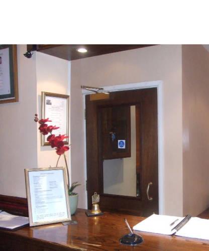 Отель Croft Hotel