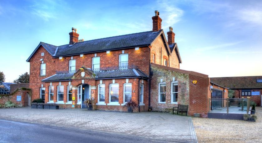 Отель Titchwell Manor Hotel