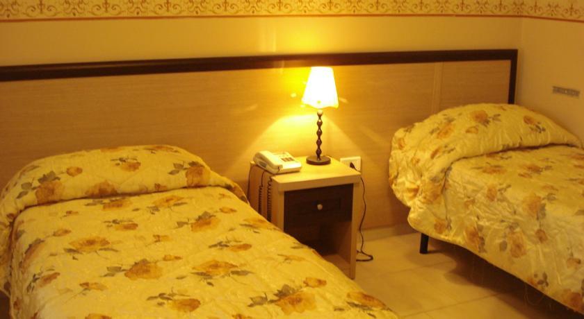 Отель Hotel Aurelio
