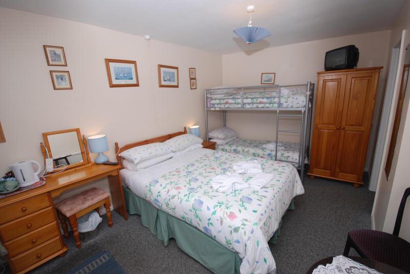 Отель Roseberry Hotel