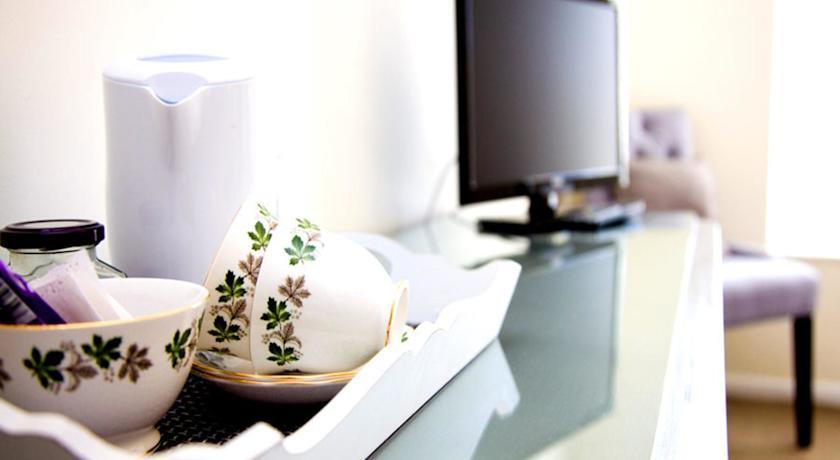 Мини-отель The Dartmouth Boutique B &B