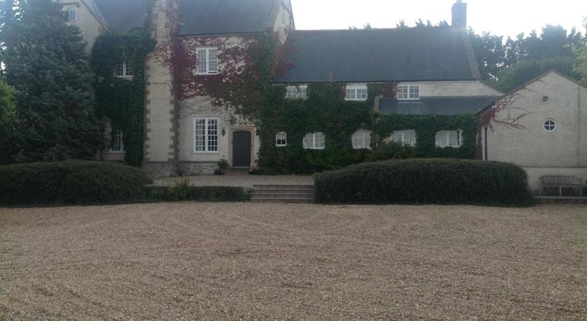 Отель Park Farm House - Cannington