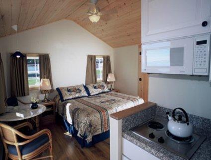 Отель Colonial Gables Oceanfront Village