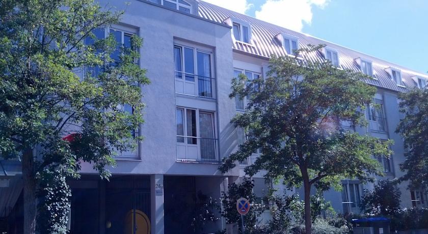 Гостевой дом StayInn Hostel und Gästehaus