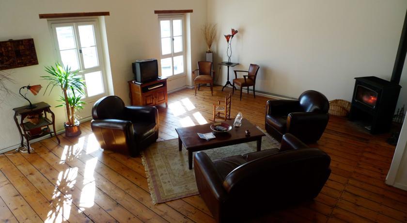 Мини-отель Chambres d'Hotes La Rive