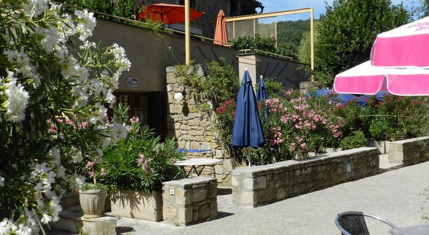 Апартаменты Domaine de La Tour