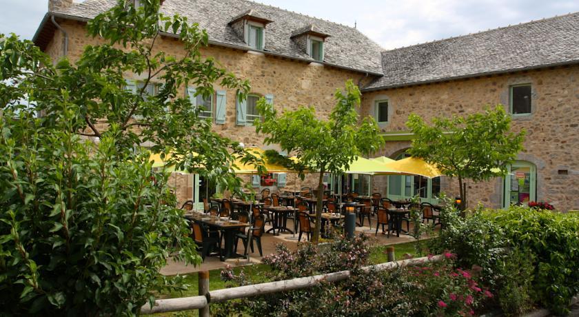 Отель Hotel Relais Mont le Viaur