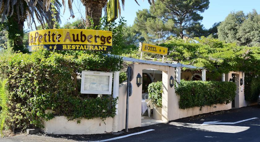Отель La petite auberge