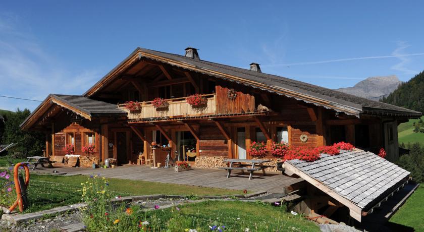 Апартаменты La Ferme des Georgières II
