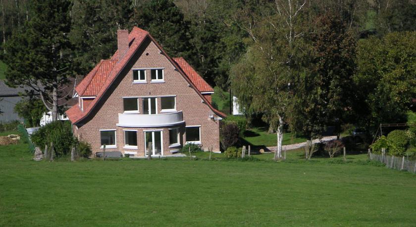 Вилла Villa des Groseilliers