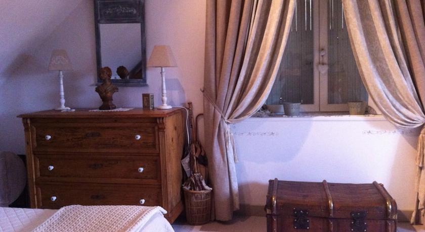 Мини-отель B&B Le Clos du May