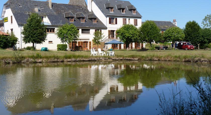 Мини-отель Chambres d'hôtes - Domaine de la Grangeotte
