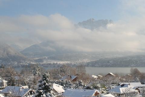 Апартаменты Maison du Lac d'Annecy