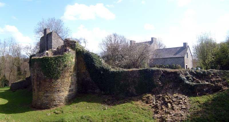 Апартаменты Gîte du Château de Montafilan