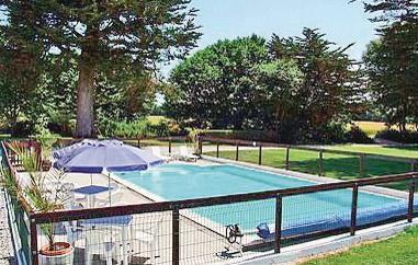 Апартаменты Holiday Home Argol
