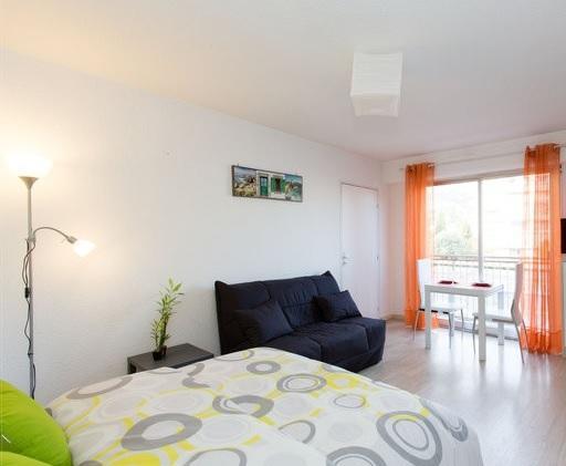 Апартаменты Studio Heart of Golfe Juan
