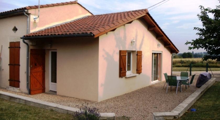 Апартаменты Maison Petit Bonières