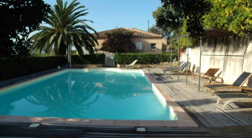 Апартаменты Les Terrasses des Oliviers