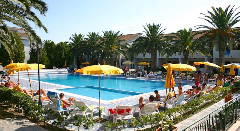 Апартаменты Triton Villas Residence & Hotel