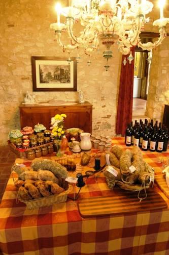 Отель Agriturismo Le Vescovane