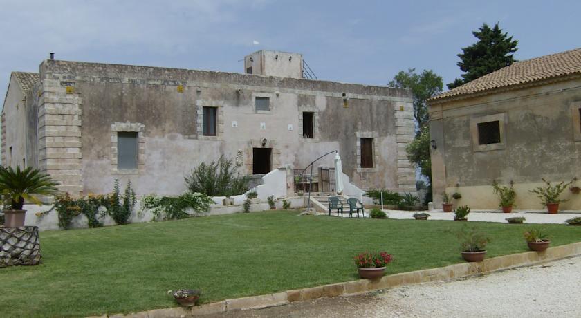 Отель Casale Fradama