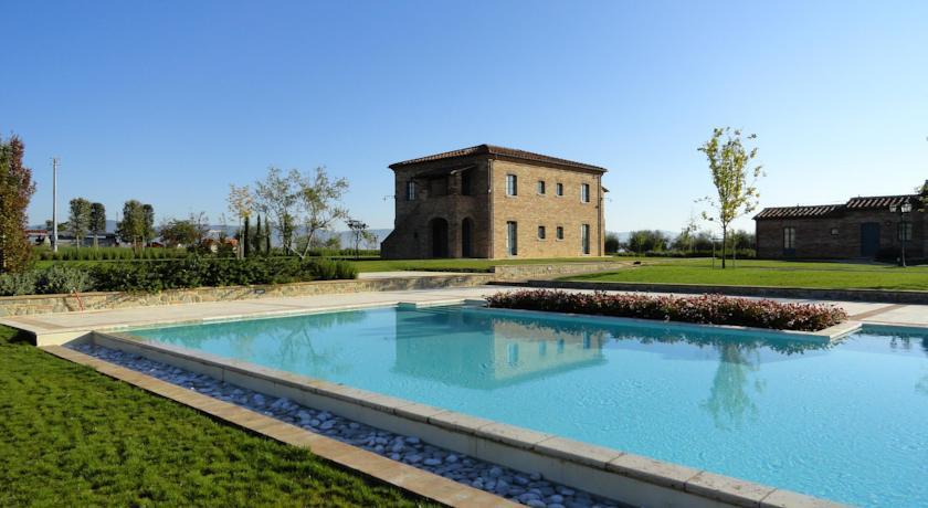 Отель Casa Vacanze La Fiorita