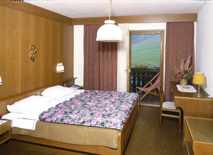 Отель Hotel Pausa