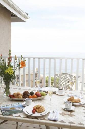Отель Pinnacle Point Beach And Golf Resort