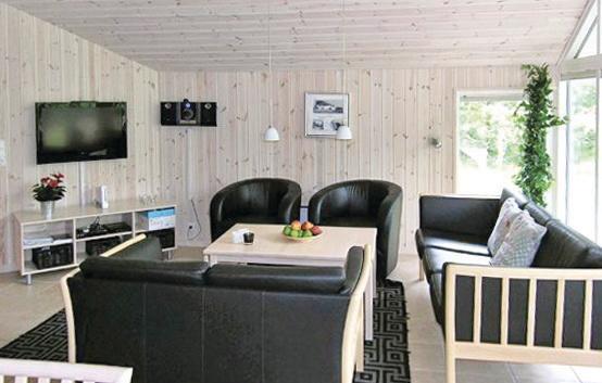 Апартаменты Holiday home Torparens väg Köpingsvik