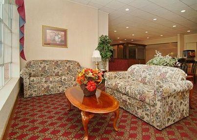 Отель Quality Suites Paragould