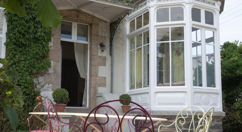 Вилла Villa Collobert