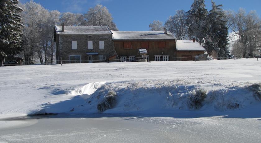 Мини-отель Domaine du Mas du Taillet