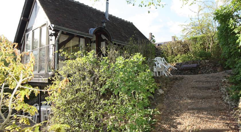 Апартаменты Gîte La Maréchalerie