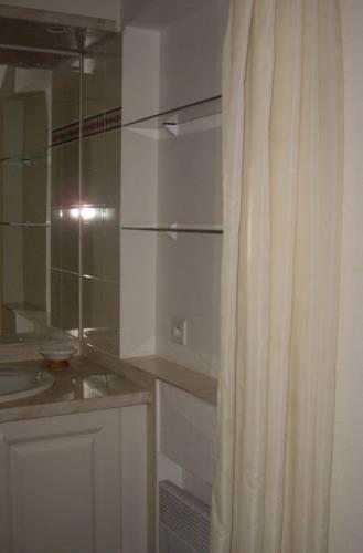 Апартаменты Le Petit Manoir
