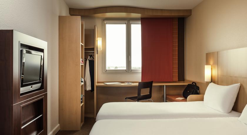 Отель ibis Paris Creteil