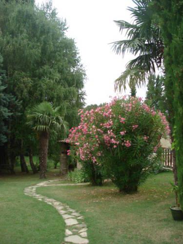 Мини-отель Chambres d'hôtes La Chabrière