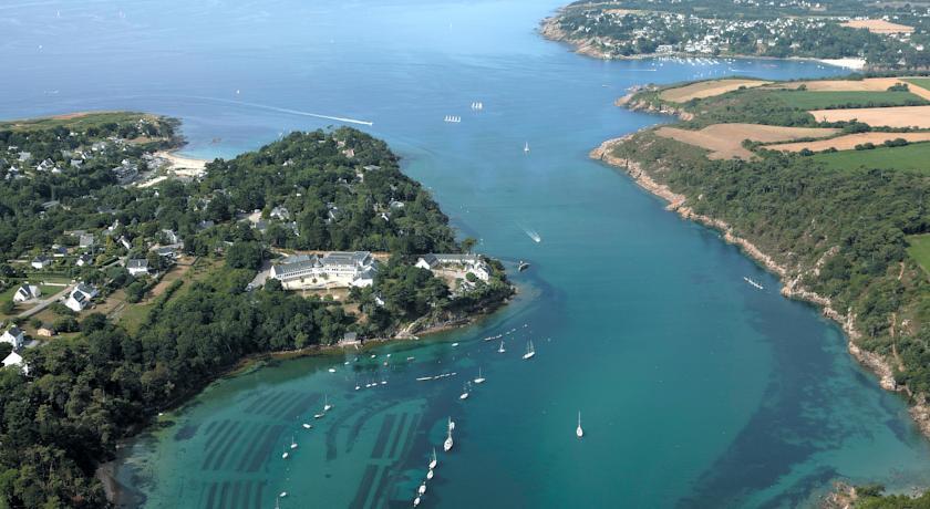 Отель Domaine Maritime de Beg Porz