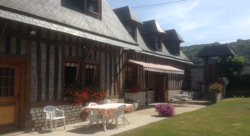 Мини-отель Chambres d'Hôtes Le Pressoir