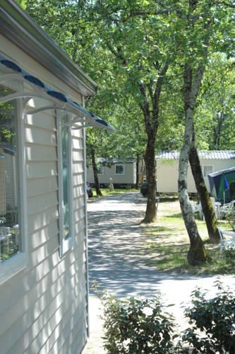 Отель Camping Domaine de Chaussy