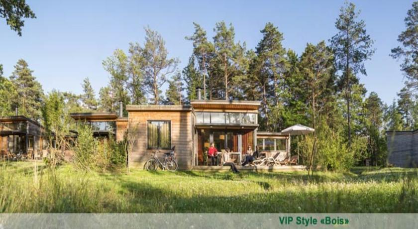 Отель Center Parcs Les Hauts de Bruyeres