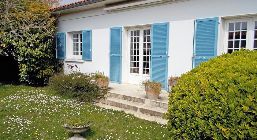 Вилла Maison de La Grosse Pierre