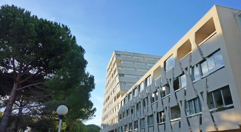 Le Saint Clair