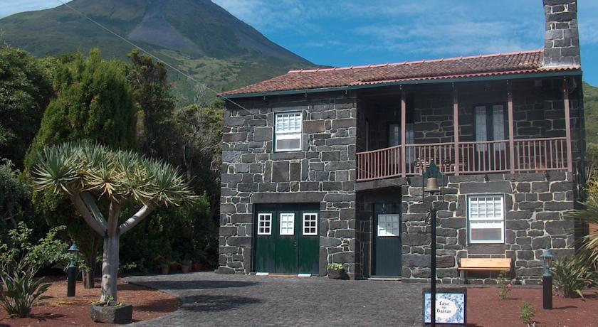 Апартаменты Casa das Baixas