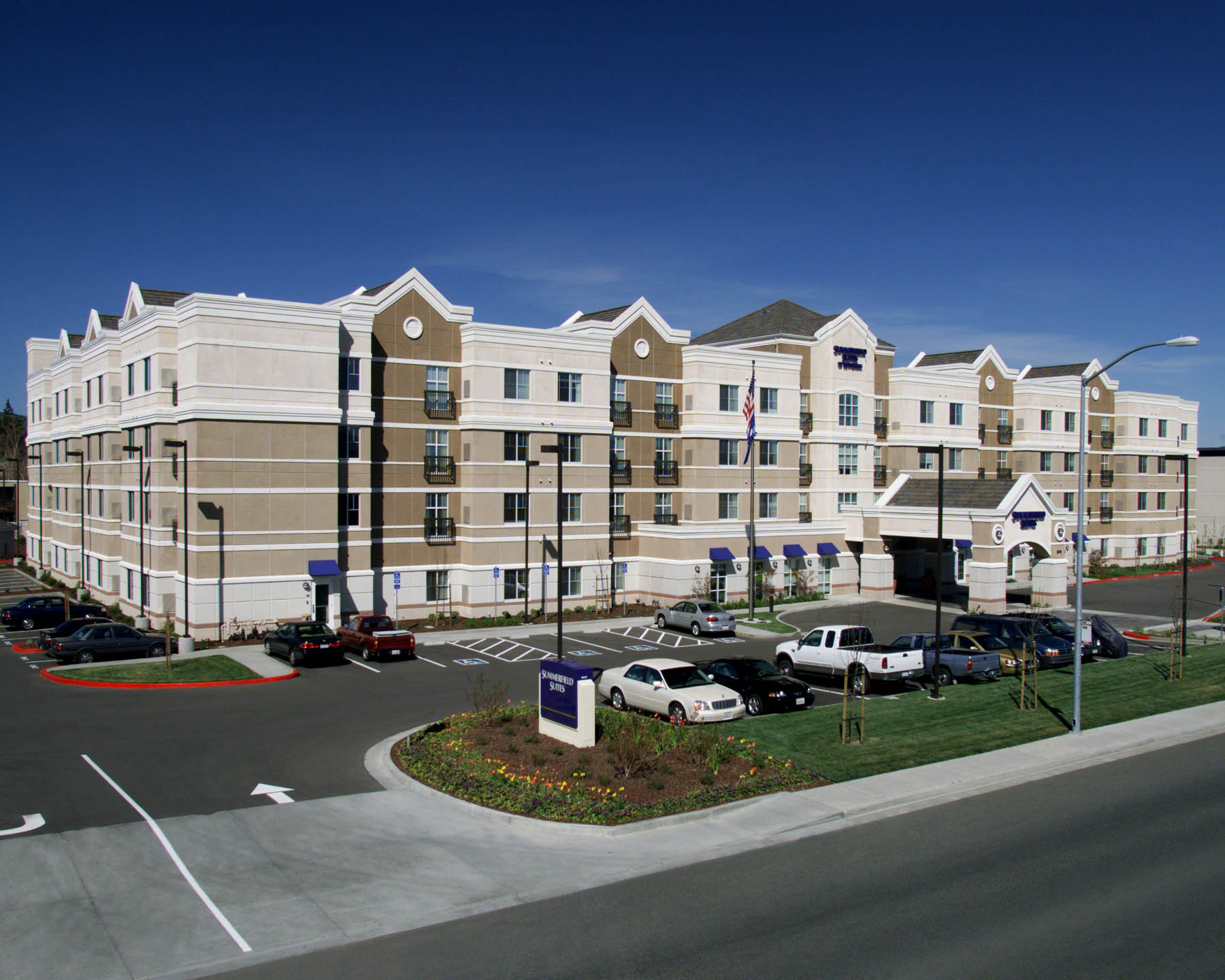 Отель Hyatt Summerfield Suites Pleasant Hill