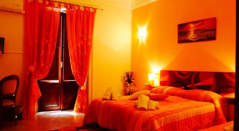 Мини-отель La Trinacria Bed & Breakfast