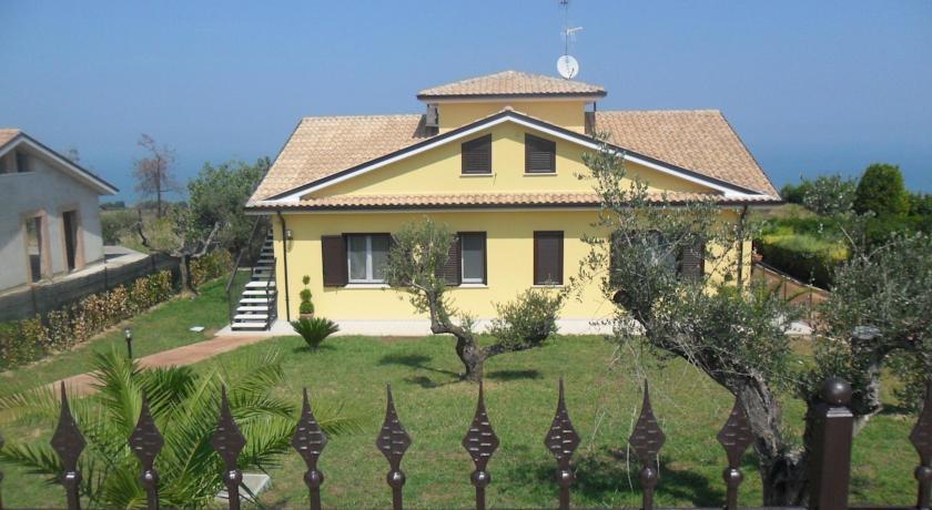 Мини-отель Casa Albergo Villa Suriano