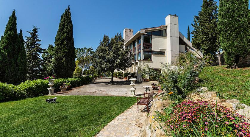 Отель Residenza I Tre Portali