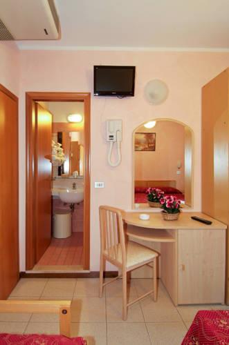 Отель Hotel Arlecchino