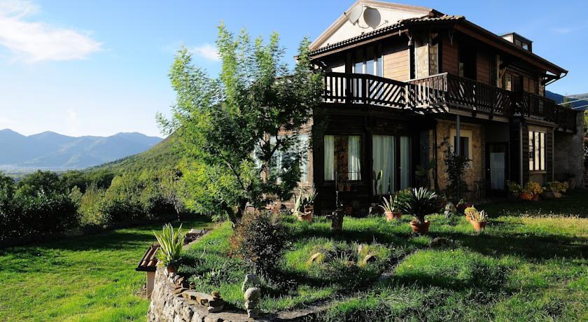 Отель Azienda Agricola Il Querceto
